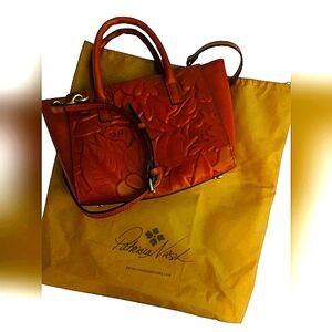 Patricia Nash Tan Brown Leather Floral Embossed Crossbody Tote w/Tags & Dustbag